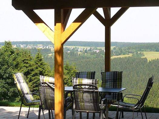 Einfamilienhaus zum Kauf 135.000 € 7 Zimmer 160 m² 2.203 m² Grundstück Steinheid 98724