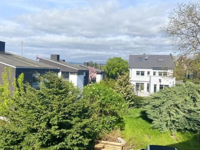 Einfamilienhaus zum Kauf 960.000 € 7 Zimmer 160 m²<br/>Wohnfläche 300 m²<br/>Grundstück Aukammtal Wiesbaden 65191