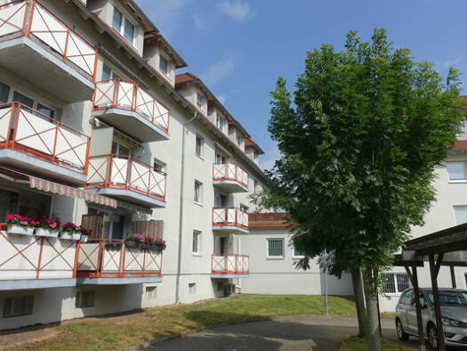 Wohnung zum Kauf 75.000 € 3 Zimmer 72 m² EG frei ab sofort Aschersleben Aschersleben 06449