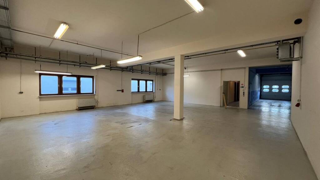 Lagerhalle zur Miete 450 m² Lagerfläche Becker-Göring-Straße 26 Ittersbach Karlsbad 76307