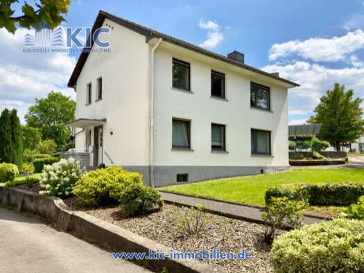 Mehrfamilienhaus zum Kauf als Kapitalanlage geeignet 335.000 € 6 Zimmer 135 m² 708 m² Grundstück Dürscheid Kürten 51515
