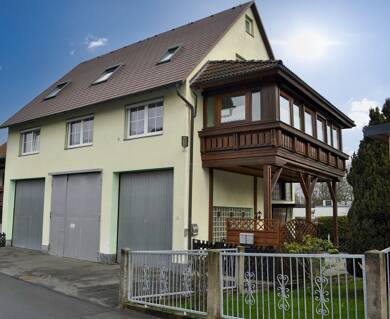 Mehrfamilienhaus zum Kauf 297.000 € 7 Zimmer 165,8 m² 472 m² Grundstück Unterkotzau Hof 95030