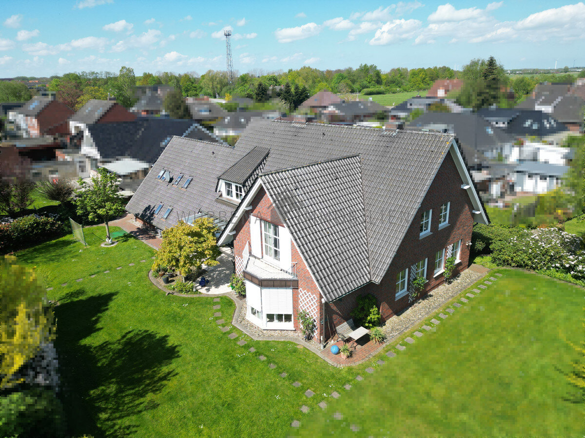 Einfamilienhaus zum Kauf 680.000 € 8 Zimmer 336 m²<br/>Wohnfläche 1.565 m²<br/>Grundstück Uphusen / Marienwehr Emden / Uphusen 26725