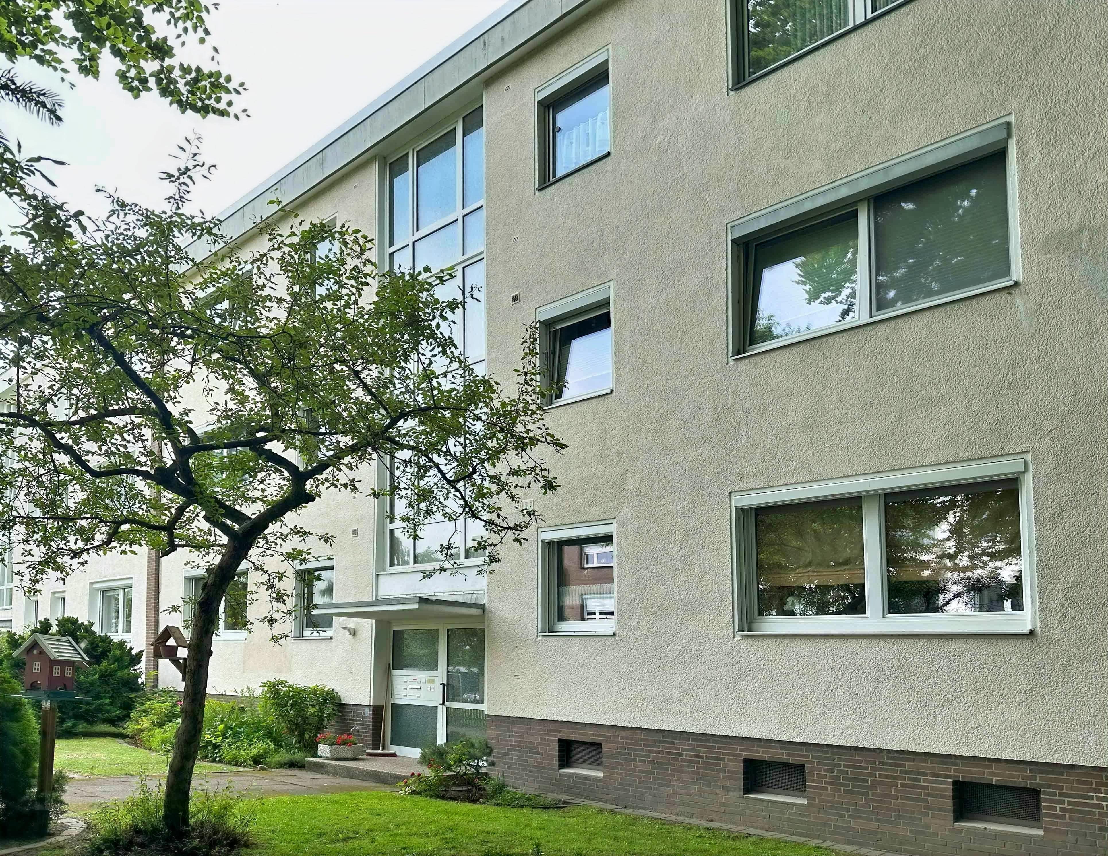 Wohnung zum Kauf 185.000 € 3 Zimmer 79 m²<br/>Wohnfläche 2.<br/>Geschoss ab sofort<br/>Verfügbarkeit Wettbergen Hannover 30457