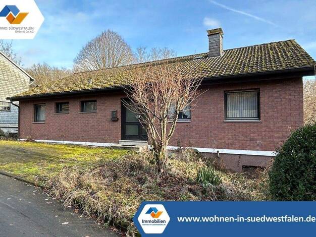 Einfamilienhaus zum Kauf 149.000 € 4,5 Zimmer 130 m² 966 m² Grundstück Herzhausen Netphen 57250
