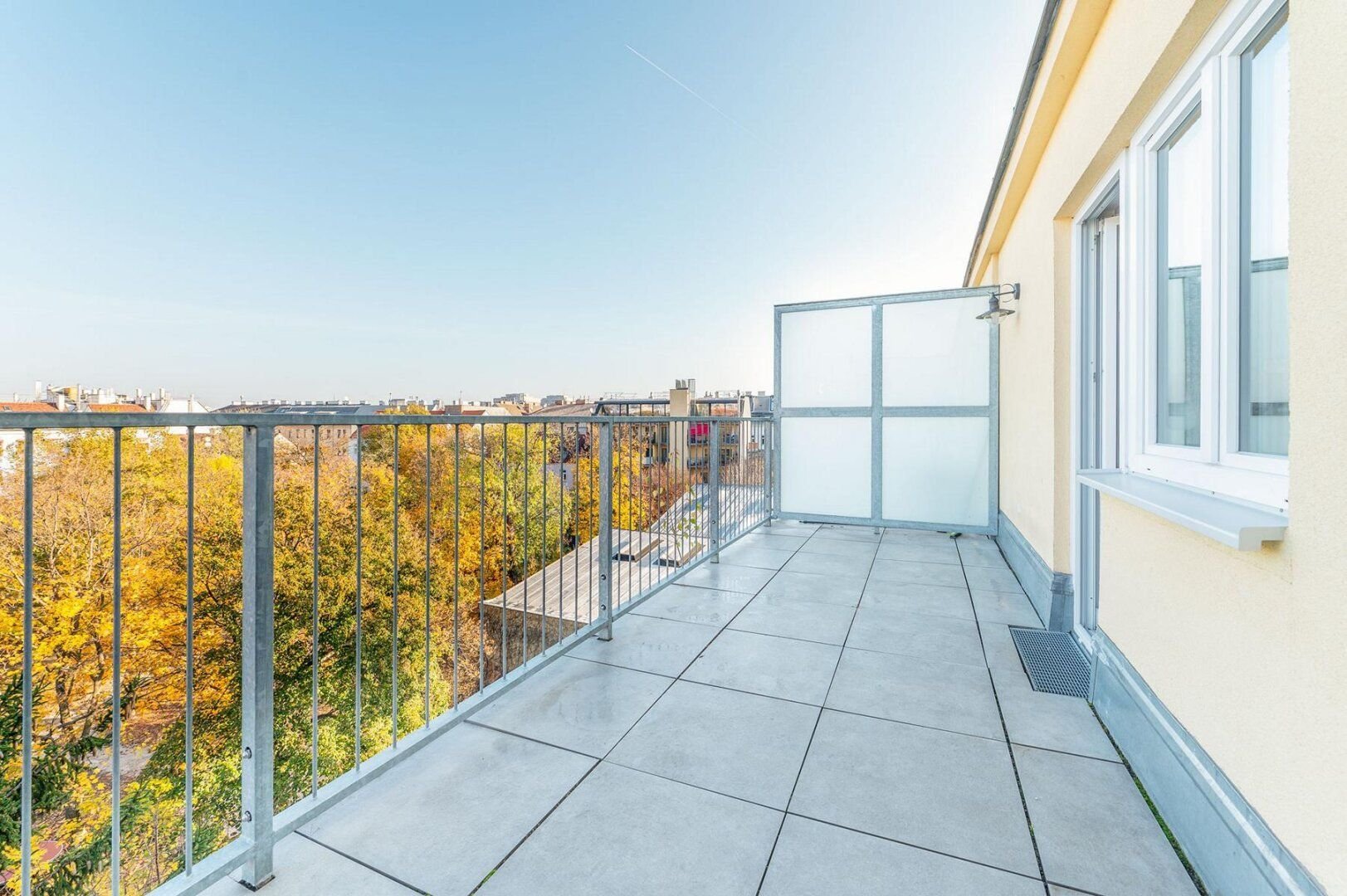 Terrassenwohnung zur Miete 890 € 1 Zimmer 37,7 m²<br/>Wohnfläche 5.<br/>Geschoss Friedmanngasse Wien 1160