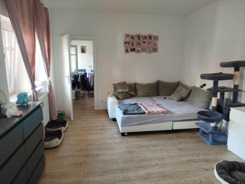 Wohnung zur Miete 400 € 2 Zimmer 53,3 m² 1. Geschoss frei ab sofort Topfmarkt 10 Zentrum Altenburg 04600