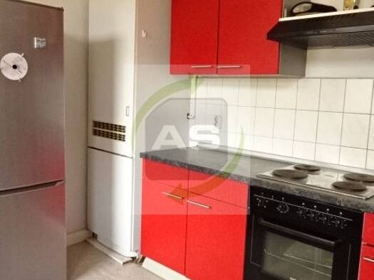 Wohnung zur Miete 460 € 3 Zimmer 92 m² 2. Geschoss frei ab 01.10.2026 Amalienstraße 3 Innenstadt Zwickau 08062