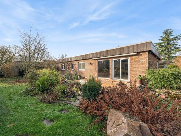 Bungalow zum Kauf 390.000 € 4 Zimmer 121 m² 685 m² Grundstück Quadrath-Ichendorf Bergheim 50127