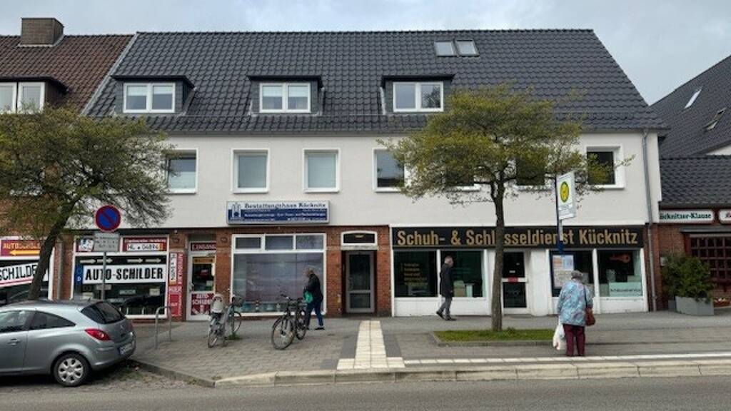 Mehrfamilienhaus zum Kauf 930.000 € 17 Zimmer 264 m² 481 m² Grundstück Kücknitz Lübeck-Kücknitz 23569