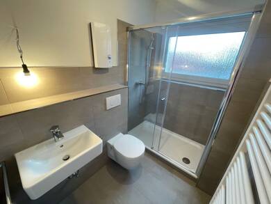 Wohnung zur Miete 649 € 2 Zimmer 61,2 m² 2. Geschoss frei ab 16.08.2025 Niebuhrstr. 86 Frohnhausen Essen 45144