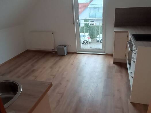Wohnung zur Miete 650 € 2 Zimmer 63 m² Geschoss 1/2 frei ab 01.01.2026 Alteglofsheim 93087