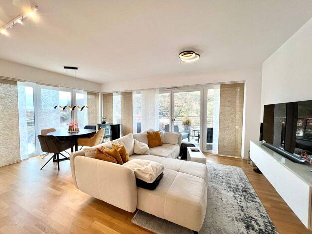 Wohnung zur Miete 975 € 2 Zimmer 64,7 m² 6. Geschoss frei ab 01.05.2026 Wetzlar 35576