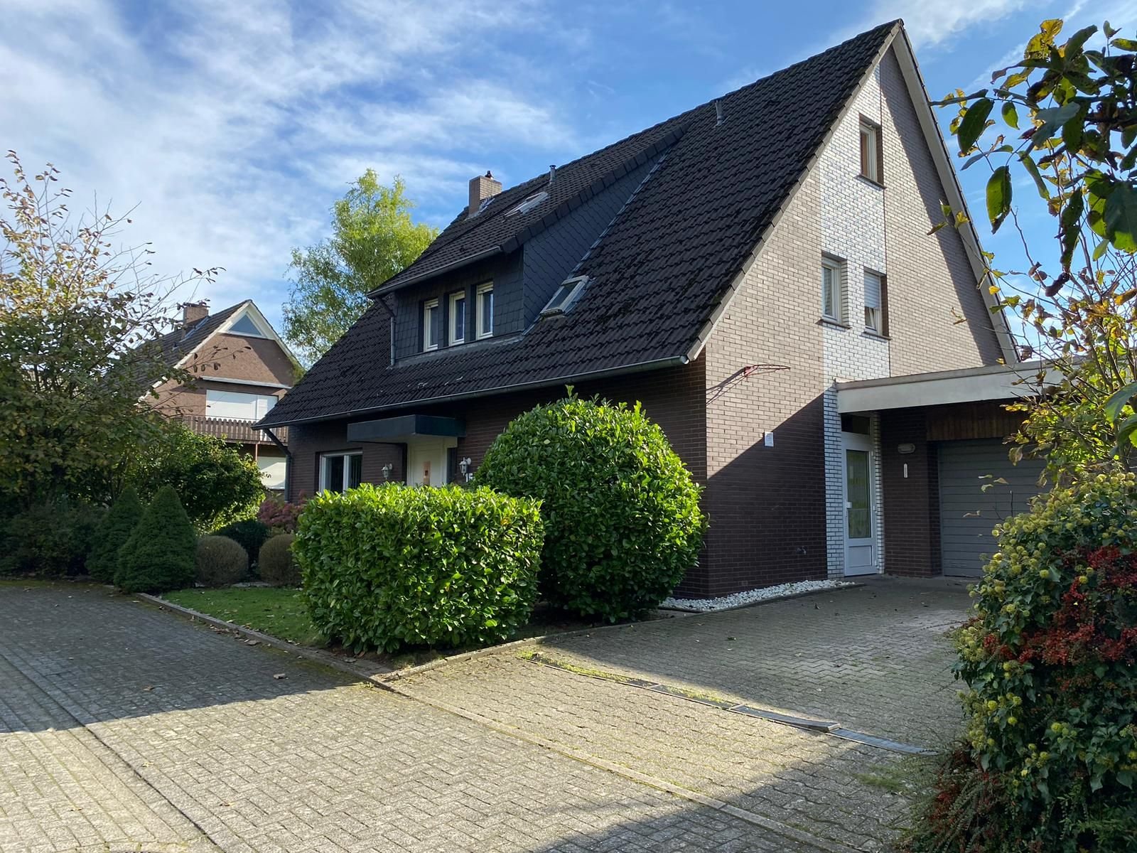 Einfamilienhaus zum Kauf 375.000 € 8 Zimmer 200 m²<br/>Wohnfläche 599 m²<br/>Grundstück Lengerich Lengerich 49525