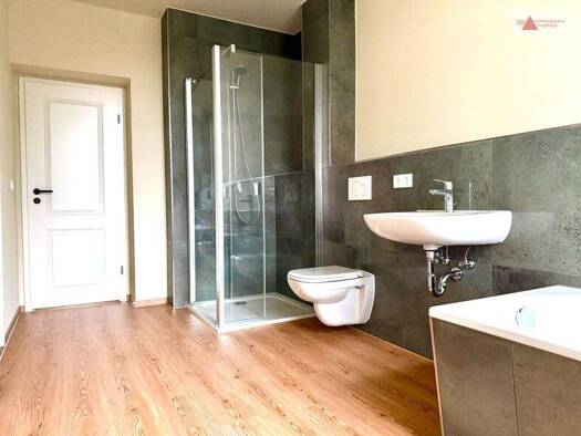 Wohnung zur Miete 451 € 2 Zimmer 65,4 m² EG Rathenaustr. 7 Annaberg Annaberg-Buchholz 09456