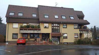 Wohnung zur Miete 700 € 3 Zimmer 87,9 m² Dachgeschoss, 2. Geschoss Eckerichsweg 2 Fritzlar Fritzlar 34560