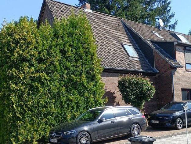 Mehrfamilienhaus zum Kauf provisionsfrei 695.000 € 8 Zimmer 240 m² 610 m² Grundstück Rüdigerweg 25 Badenstedt Ahlem - Badenstedt - Davenstedt 30455