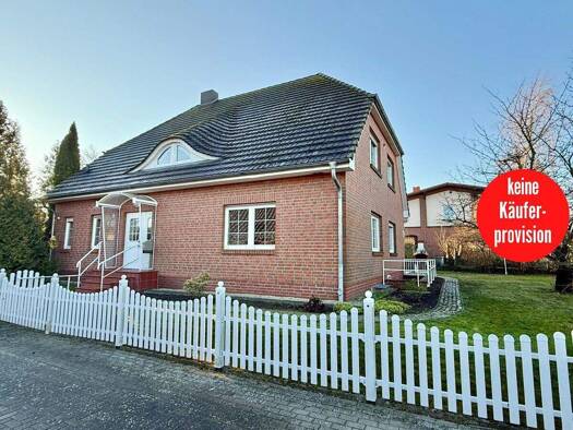 Einfamilienhaus zum Kauf provisionsfrei 430.000 € 5 Zimmer 220 m² 916 m² Grundstück Neuendorf 17039