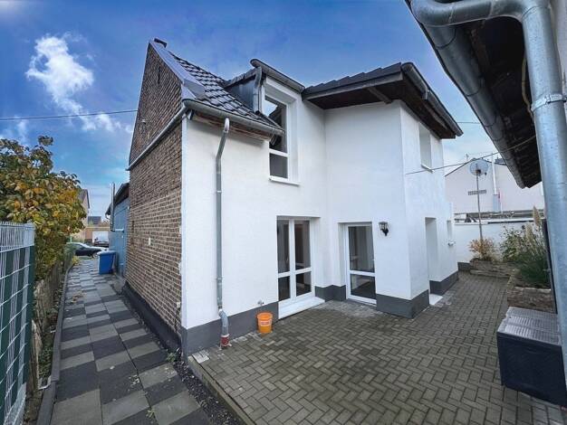 Einfamilienhaus zum Kauf 279.000 € 3,5 Zimmer 106 m² 340 m² Grundstück Rövenich Zülpich 53909