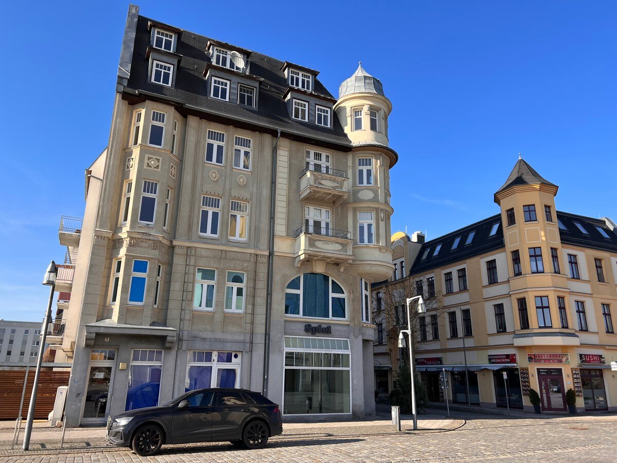 Haus zum Kauf 1.100.000 € 1.825,6 m²<br/>Wohnfläche Forst-Stadt Forst 03149