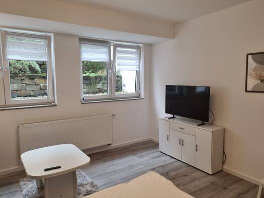 Wohnung zur Miete 400 € 1 Zimmer 32 m² 3 Geschosse frei ab sofort Rheinbach 53359