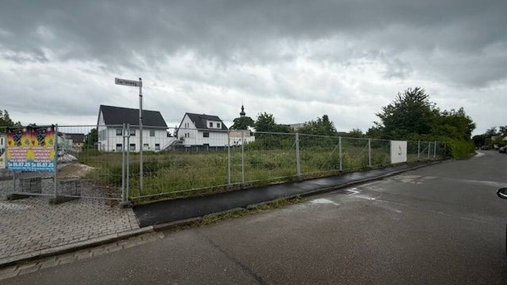 Grundstück zum Kauf 853.000 € 2.844 m² Grundstück Hauptstraße 41 Pfaffenhofen Pfaffenhofen a.d.Roth 89284