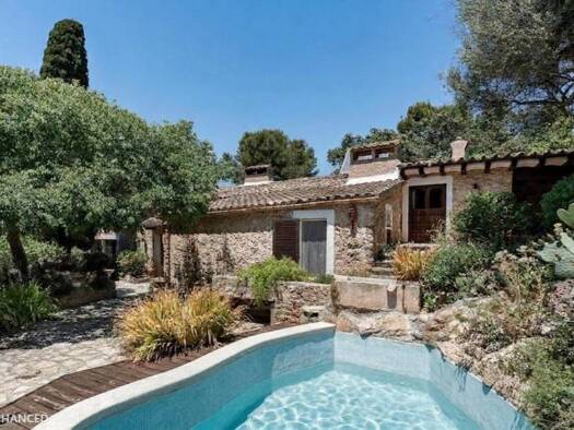 Villa zum Kauf 1.750.000 € 4 Zimmer 520 m² 1.050 m² Grundstück Santa Maria del Camí 07320