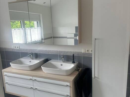 Wohnung zur Miete 890 € 3 Zimmer 88 m² Geschoss 2/3 frei ab 01.08.2026 Dr.-Karl-Brand-Straße 6 Lohr Lohr am Main 97816