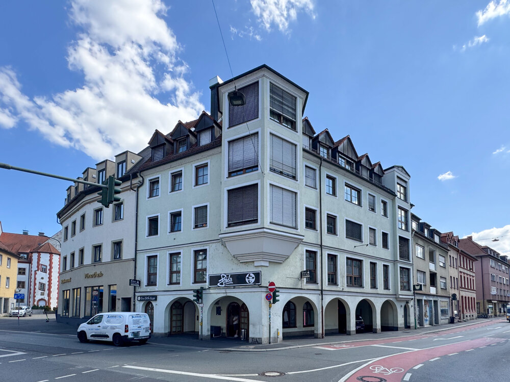 Praxis zum Kauf 680.000 € 186 m²<br/>Bürofläche Pleichertorstraße 2 Innenstadt Würzburg 97070