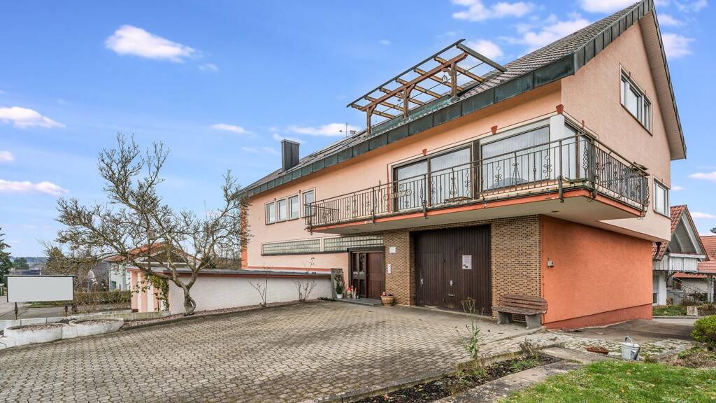 Haus zum Kauf 680.000 € 11 Zimmer 360 m² 683 m² Grundstück Pfullendorf 88630