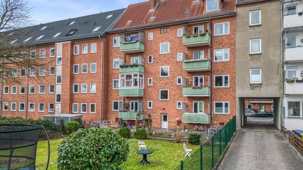 Mehrfamilienhaus zum Kauf 1.395.000 € 530,5 m² 687 m² Grundstück Blücherplatz Kiel 24105