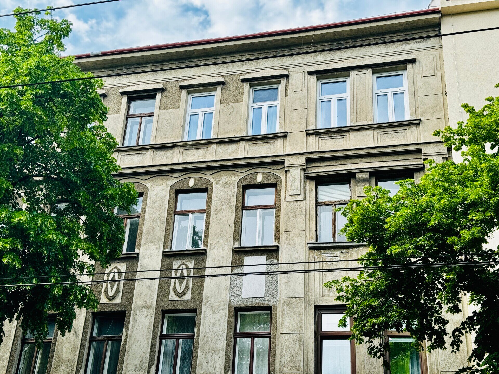 Mehrfamilienhaus zum Kauf als Kapitalanlage geeignet 2.490.000 € 1.053 m²<br/>Wohnfläche 579 m²<br/>Grundstück Wien 1140