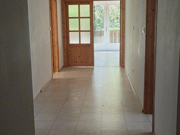 Wohnung zur Miete 800 € 2,5 Zimmer 100 m² 1. Geschoss Emmendorf Emmendorf 29579