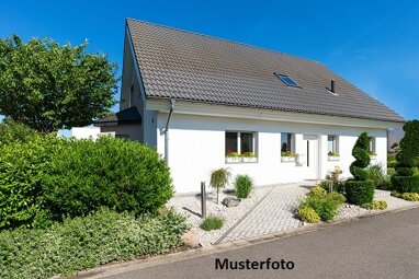 Einfamilienhaus zum Kauf Zwangsversteigerung 630.000 € 5 Zimmer 196 m² 1.101 m² Grundstück Dönberg Wuppertal 42111