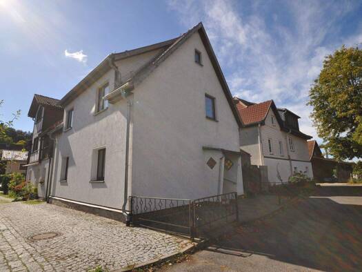 Haus zum Kauf 90.000 € 5 Zimmer 105 m² 116 m² Grundstück frei ab sofort Suhl 98529
