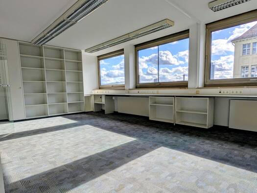 Bürofläche zur Miete provisionsfrei 10 € 3 Zimmer 115 m² Bürofläche Äußere Sulzbacher Straße 55 Gärten b Wöhrd Nürnberg 90491