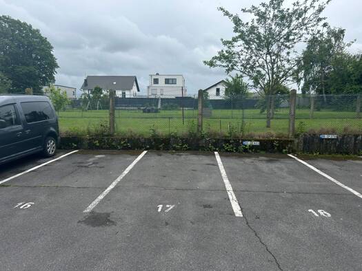 Parkfläche zur Miete provisionsfrei 40 € Altenderner Straße 40 Derne Scharnhorst 44329
