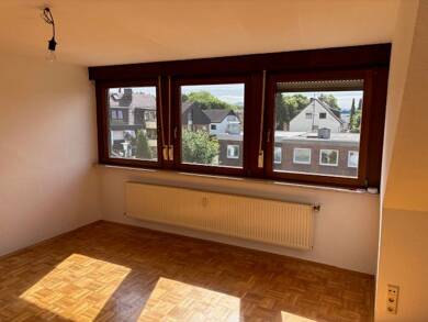 Wohnung zur Miete 585 € 2 Zimmer 45 m² Dachgeschoss, 3 Geschosse frei ab sofort Dottendorf Bonn 53129