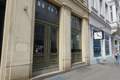 Bürogebäude zur Miete provisionsfrei 572 € 52 m² Bürofläche Pfaffendorfer Straße 1 Zentrum - Nordwest Leipzig 04105