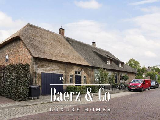 Haus zum Kauf 1.195.000 € 8 Zimmer 420 m² 658 m² Grundstück kerkstraat 6 sprang-capelle 5161 ED