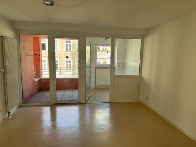 Wohnung zur Miete 580 € 2 Zimmer 51 m² 2. Geschoss frei ab sofort Galgenberg Regensburg 93053