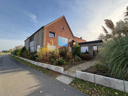 Einfamilienhaus zum Kauf 410.000 € 16 Zimmer 579 m² 13.099 m² Grundstück Langenberg Langenberg 33449
