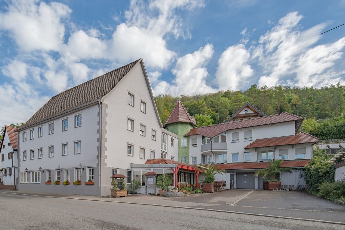 Hotel zum Kauf 1.299.900 € 19 Zimmer 707 m²<br/>Grundstück Fridingen an der Donau 78567