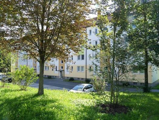 Wohnung zur Miete 215 € 1 Zimmer 33 m² 3. Geschoss frei ab 05.09.2026 Alfons-Pech-Straße 14 Altendorf Altendorf 09116