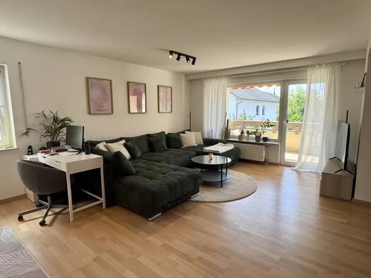 Wohnung zur Miete 1.290 € 3 Zimmer 90 m² Geschoss 1/2 frei ab sofort Meisenstraße Brühl 68782