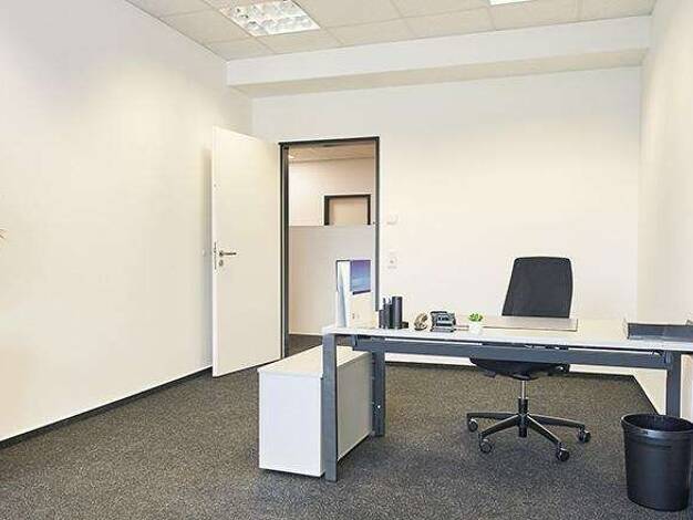 Bürofläche zur Miete provisionsfrei 15 m² Bürofläche teilbar ab 15 m² Sprendlinger Landstraße 180 Offenbach am Main 63069