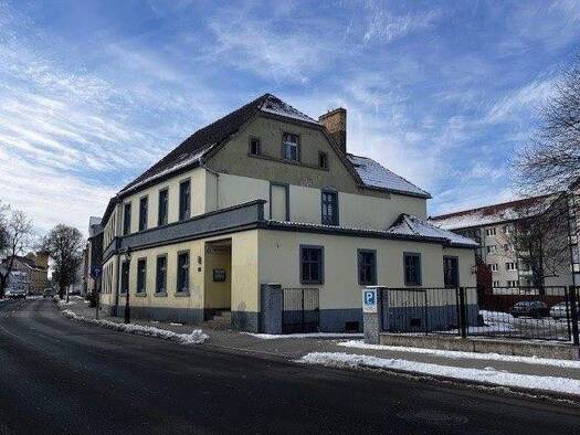Gewerbeobjekt zum Kauf als Kapitalanlage geeignet 595.000 € 20 Zimmer 736 m² 1.305 m² Grundstück Beeskow 15848