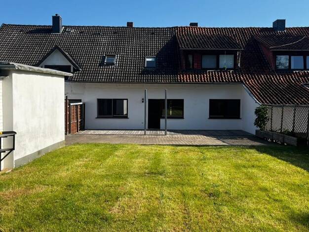 Wohnung zum Kauf 215.000 € 4 Zimmer 101 m² Adendorf Adendorf 21365
