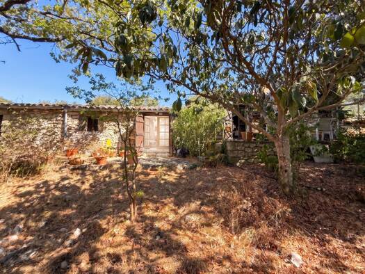 Haus zum Kauf 399.000 € 115 m² 3.119 m² Grundstück Centre Est Uzès 30700