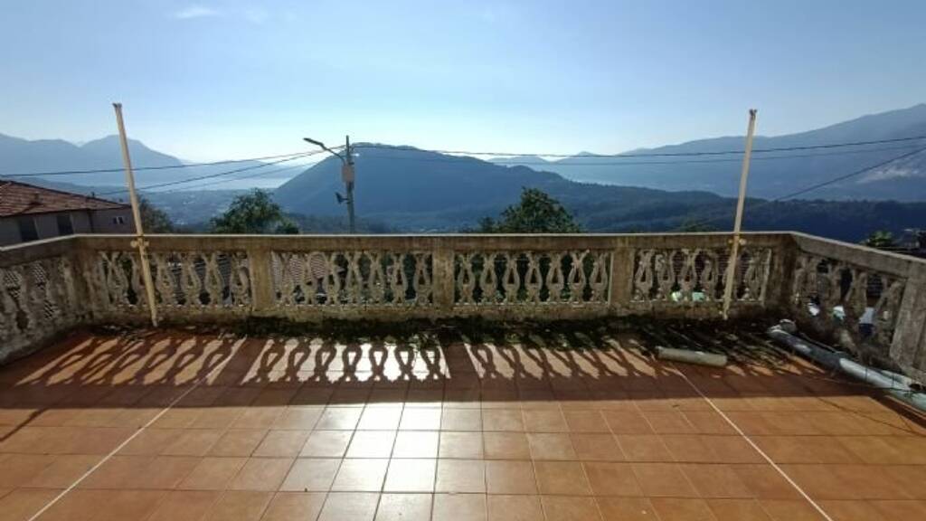 Mehrfamilienhaus zum Kauf 290.000 € 10 Zimmer 700 m² 1.000 m² Grundstück Cossogno